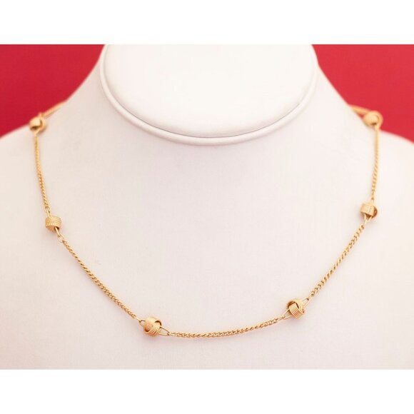 Vintage Minimalist Gold Tone Choker Necklace by Avon 17 Inches - O24 - Picture 2 of 3
